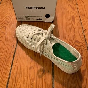Women’s Tretorn Tournet shoes, size 8.